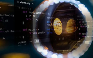 老河口 api php源码,下载的php源码怎么运行呢？